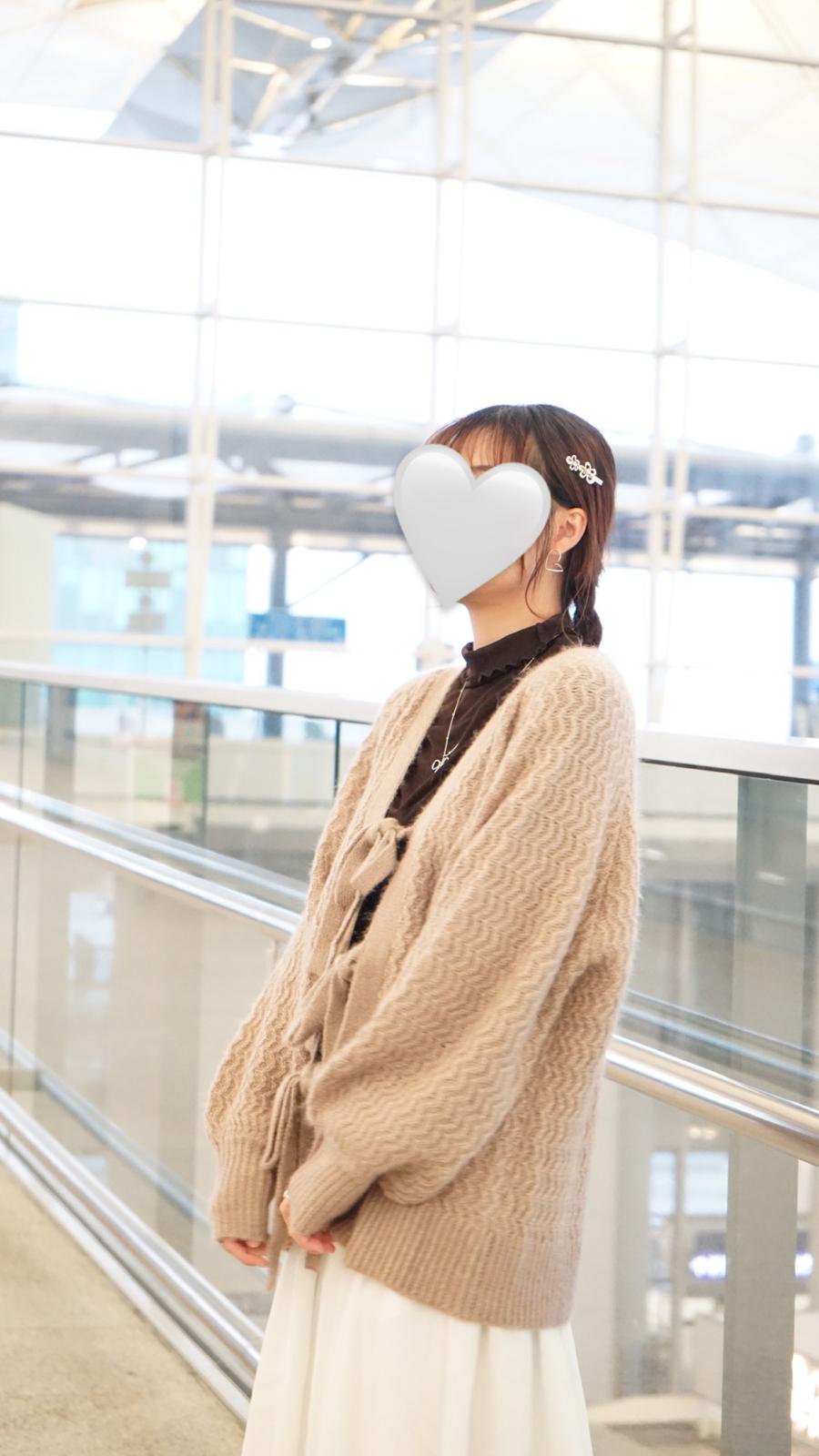 親膚Ruffle透透長袖Top