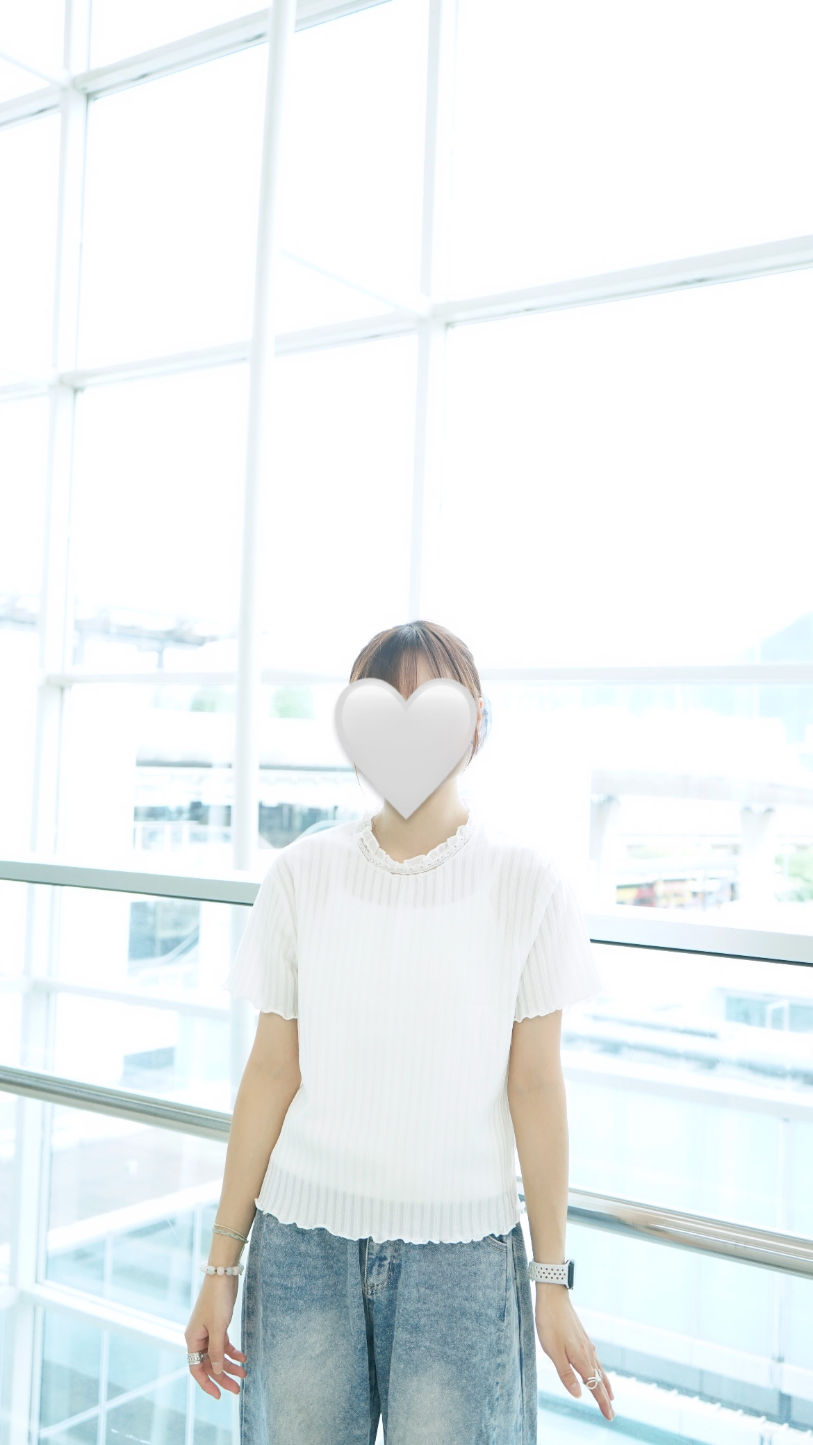7540A2D1-D009-4313-866A-404AFC34B71E 《獨家再造貨》領口超特別~Ruffle直紋Top