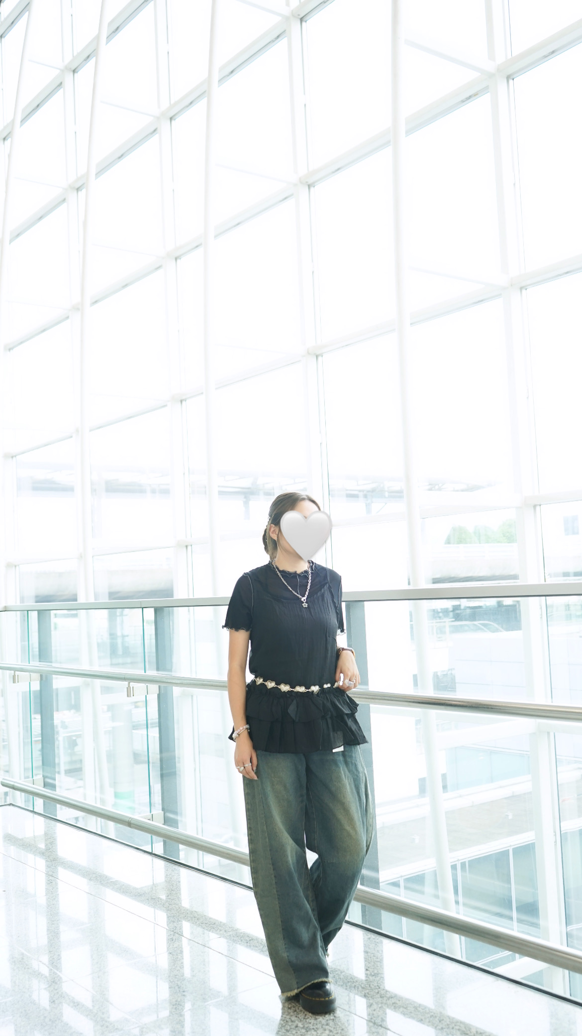 超顯瘦！直身Ruffle裙擺吊帶