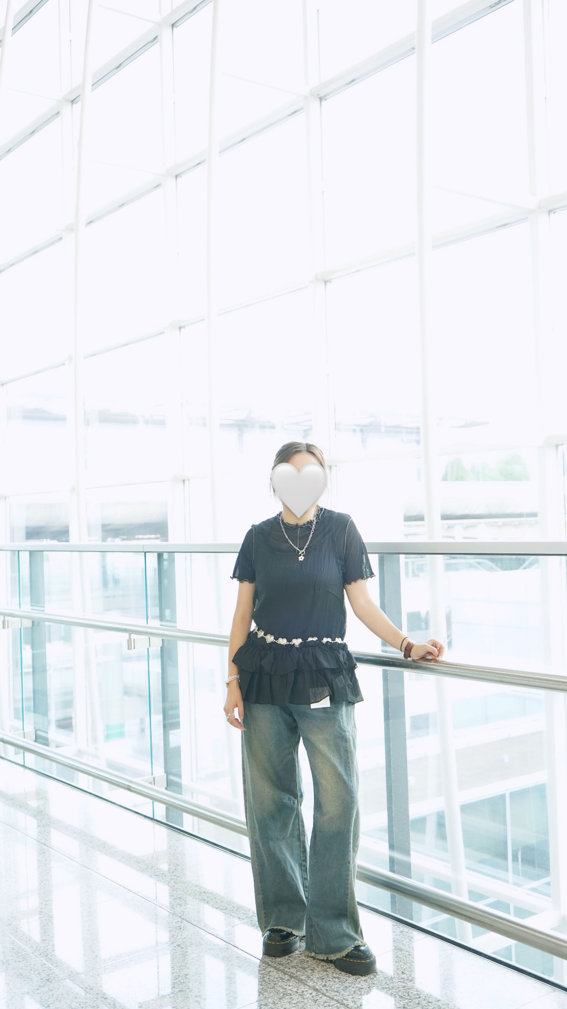 超顯瘦！直身Ruffle裙擺吊帶