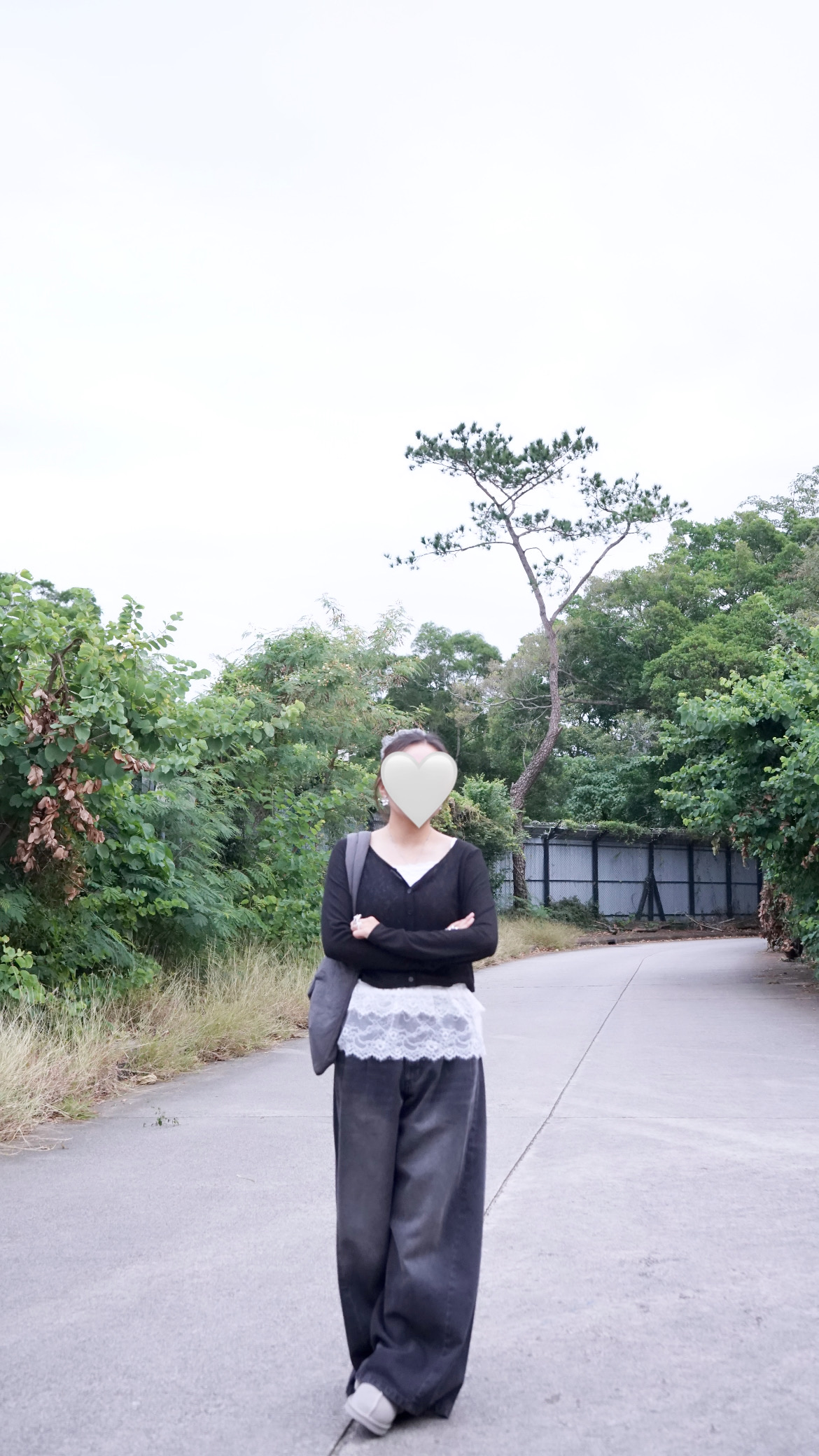2件套！Lace邊邊背心+小外套