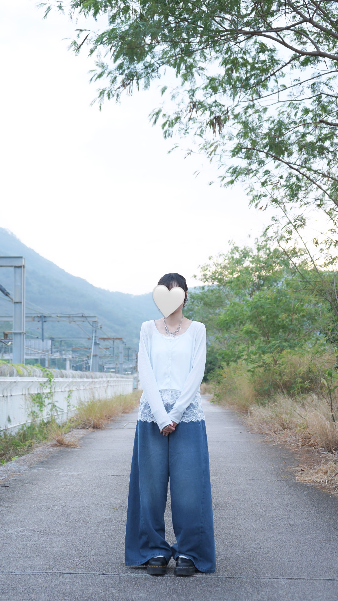 2件套！Lace邊邊背心+小外套