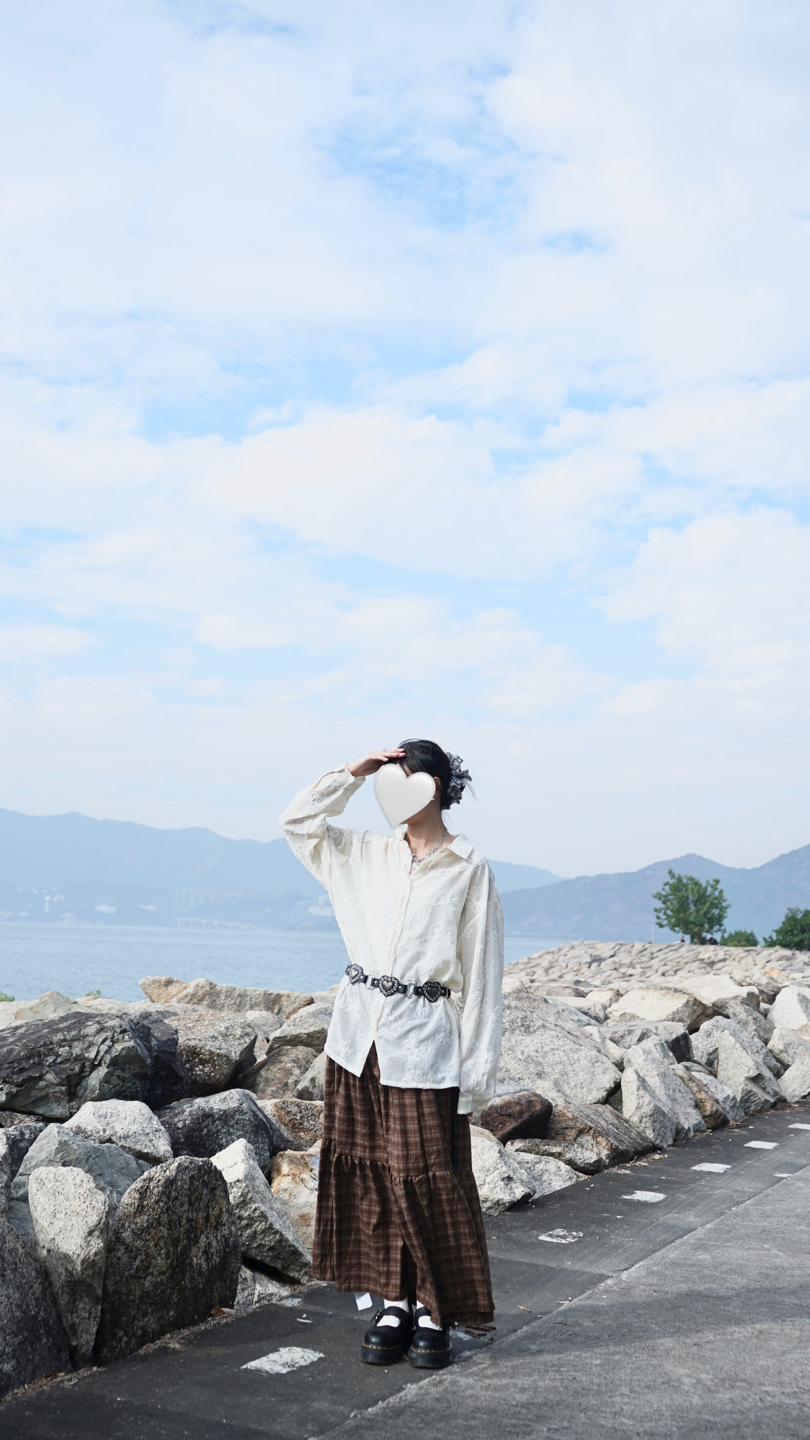 8964F56D-A8AC-4274-A7E0-A98BE72B43C6 立體花花外套襯衫