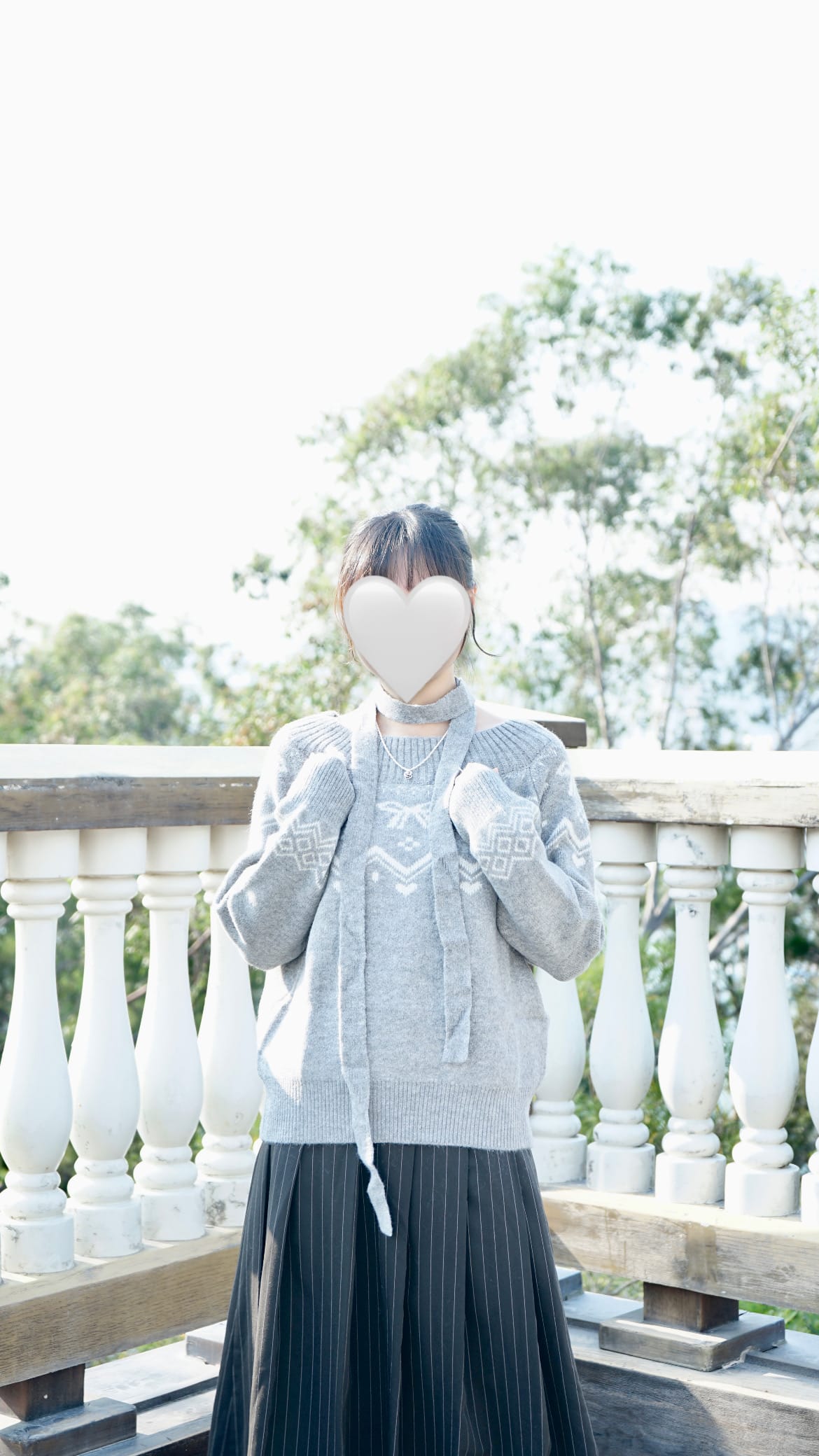 6C509CD6-9518-40E3-BBA5-02C8693A6C96 Dating必備~蝴蝶結紋一字膊上衣