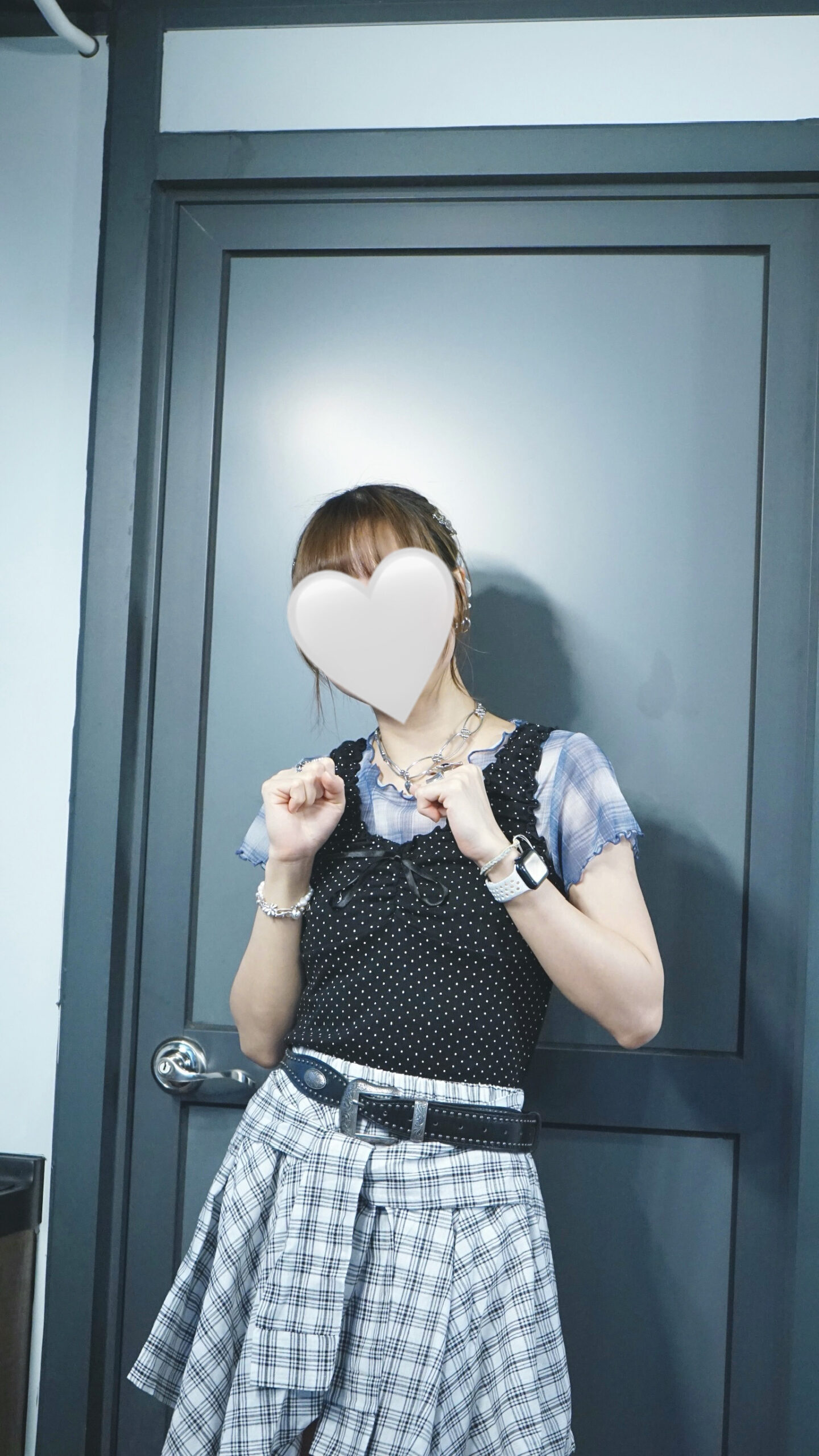 顯瘦cut！拼色格紋微透top
