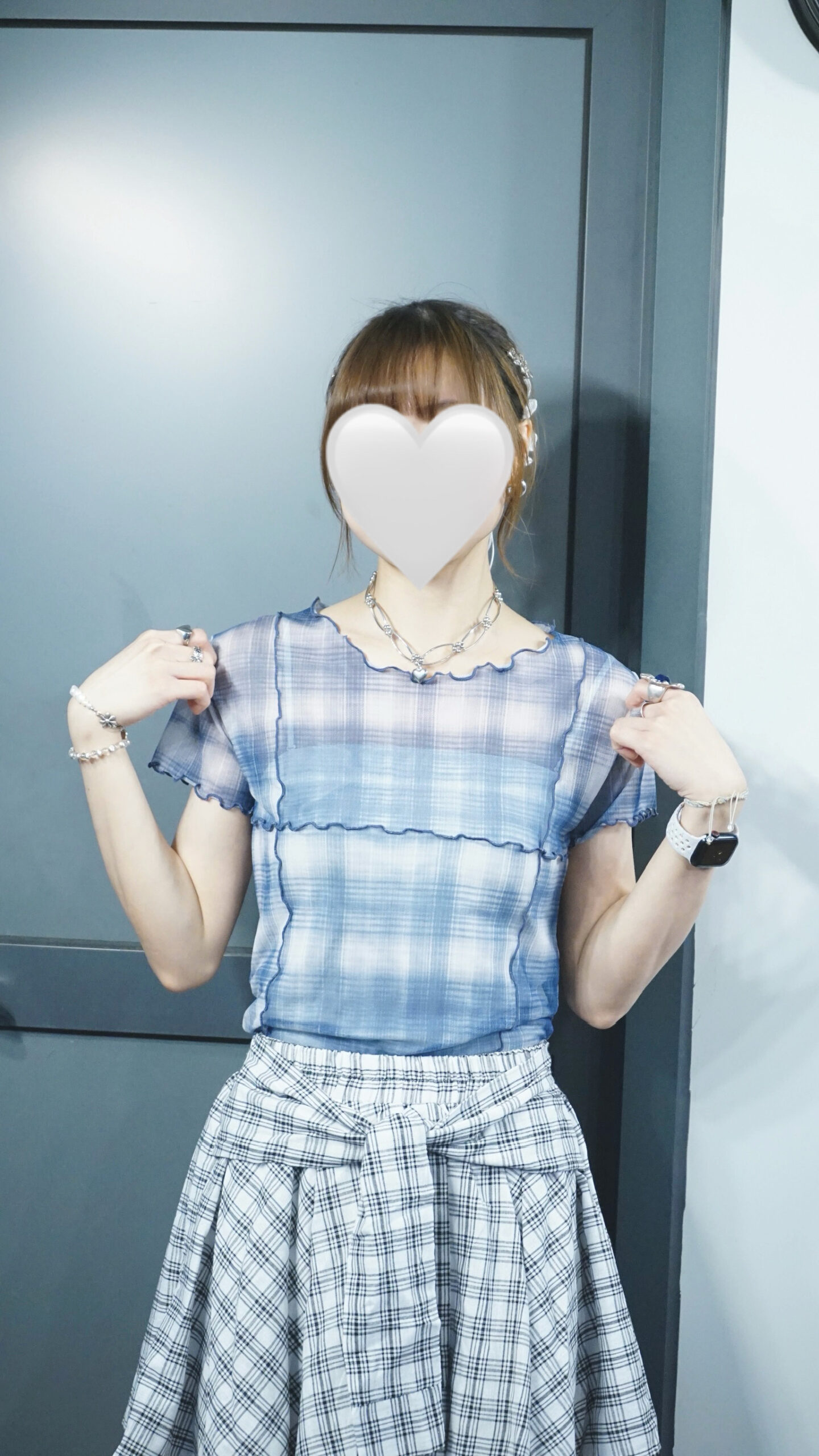 顯瘦cut！拼色格紋微透top