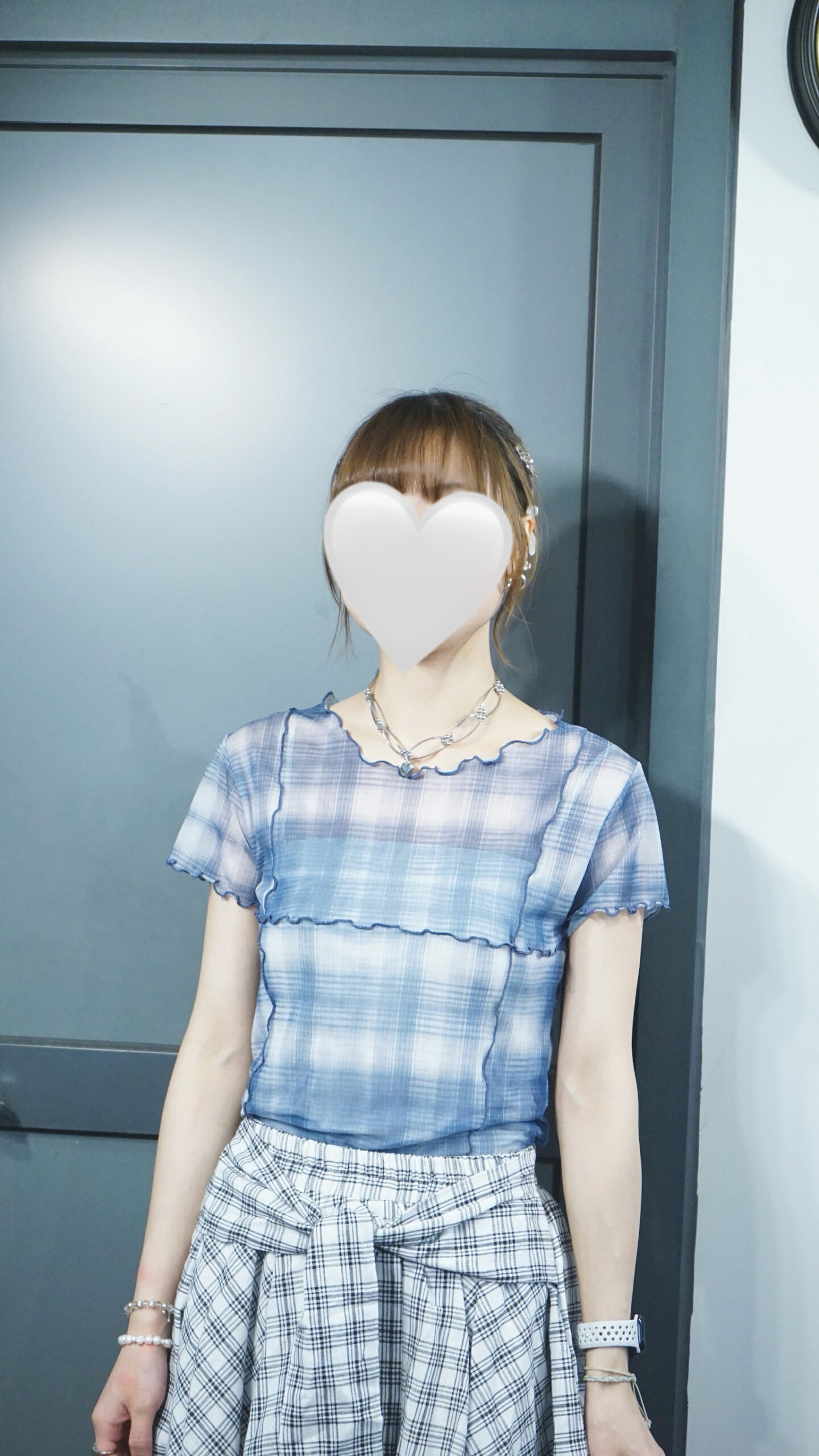 顯瘦cut！拼色格紋微透top