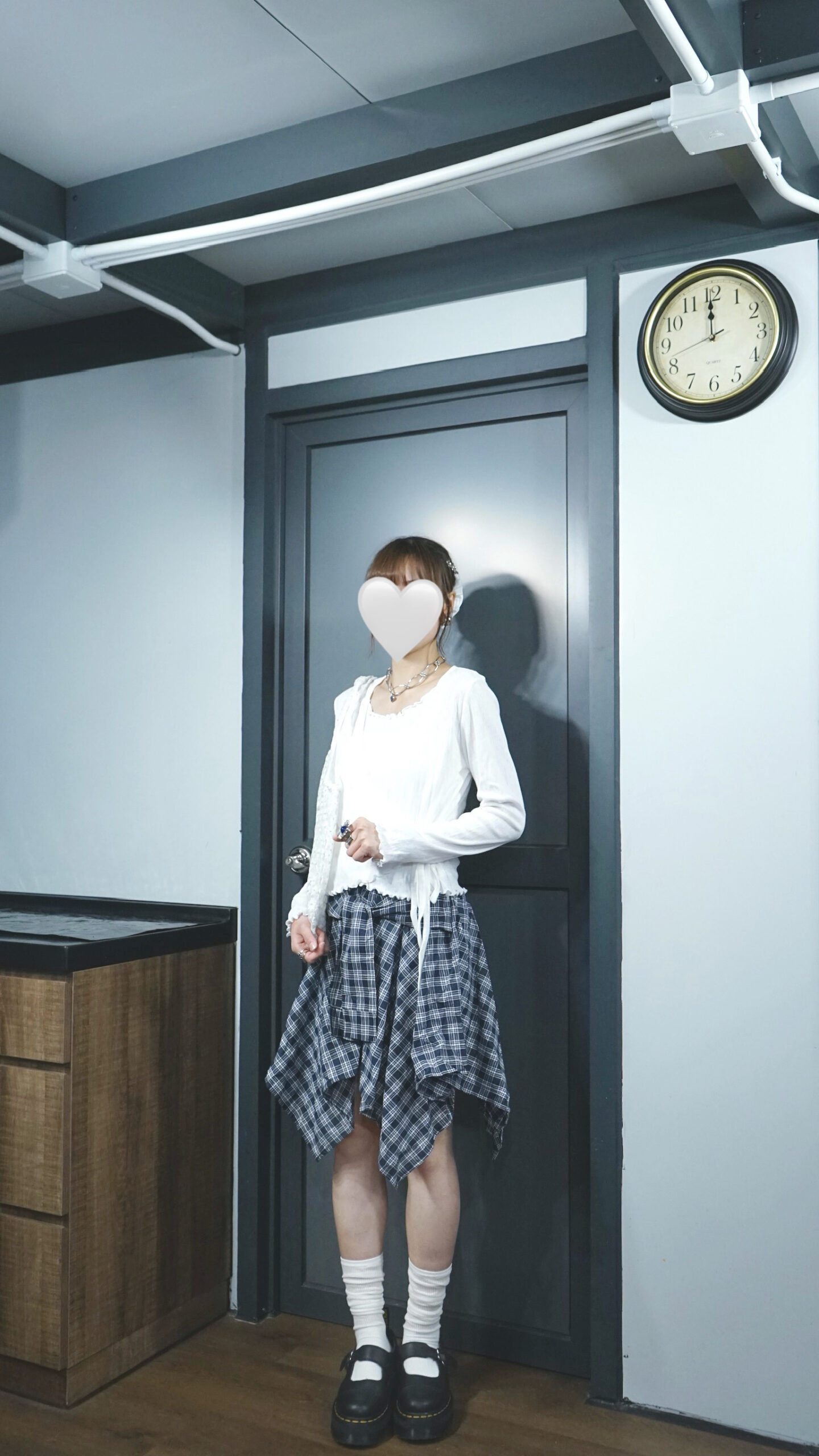 輕薄通花假兩件綁帶上衣