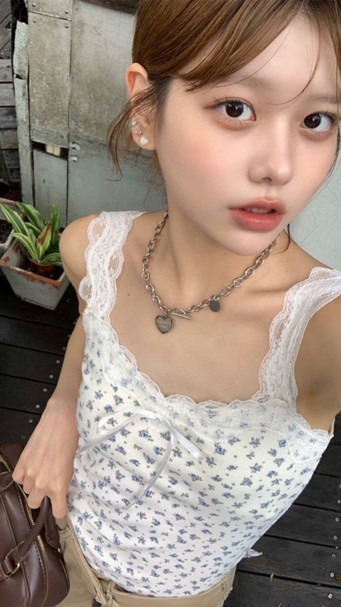滿滿細節小碎花bra top